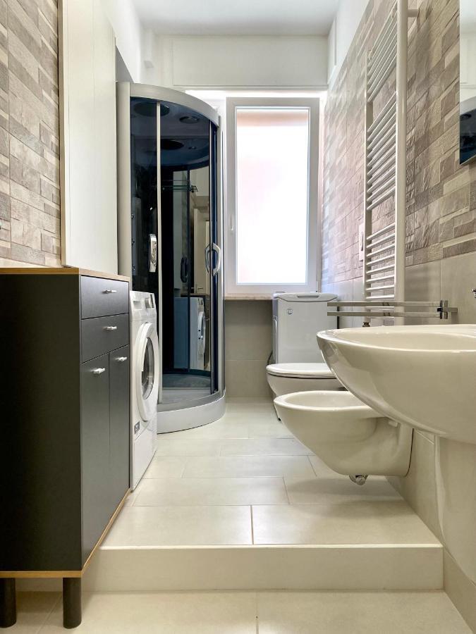 Monopoli Guest House - Puglia Mia Apartments Екстер'єр фото